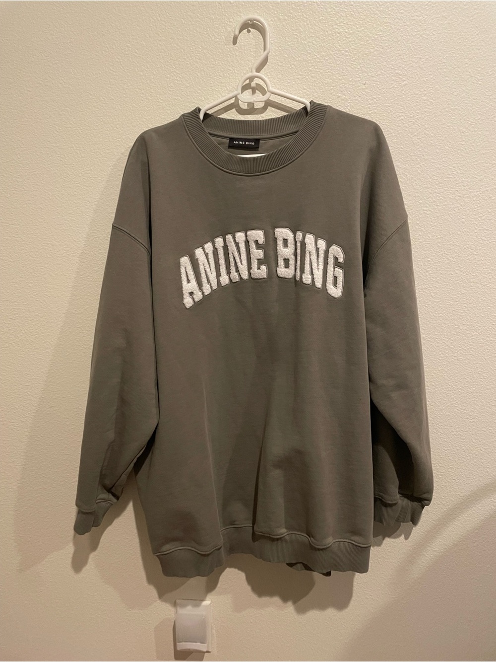 Anine Bing Olive Gray Ribbed-Neck Sweatshirt